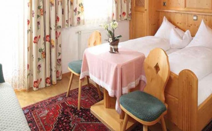Haus Edelweiss, Alpbach, Bedroom 1